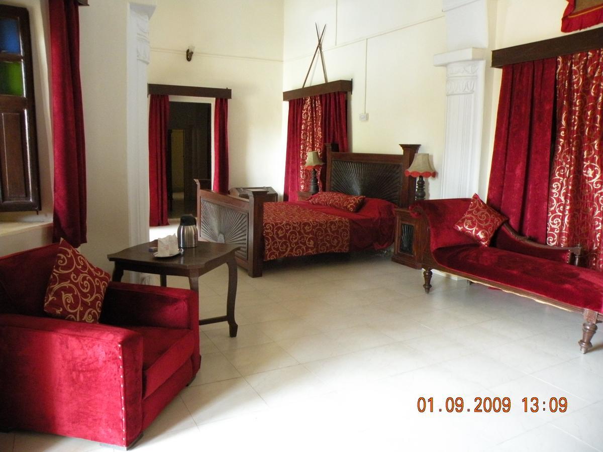 Karauli Bhanwar Vilas Palace מראה חיצוני תמונה